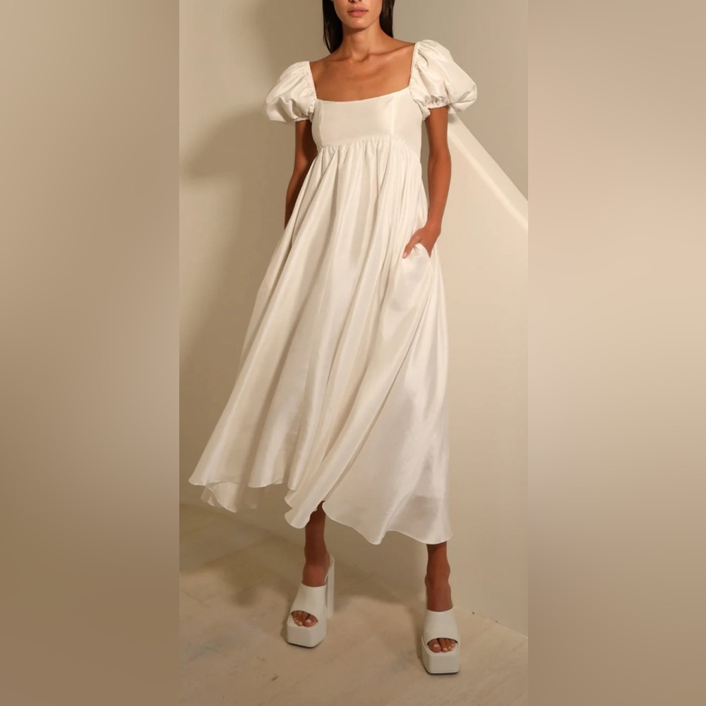 Azeeza Rory Raw Silk Midi Dress in White Size Small